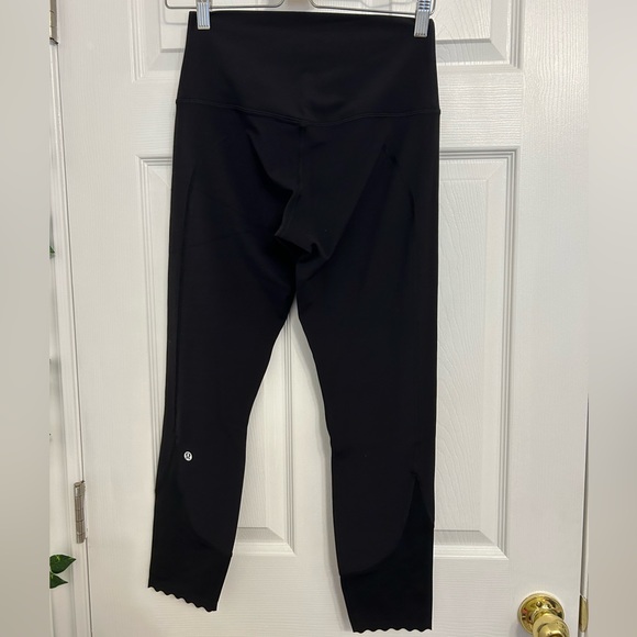 Lululemon wunder train leggings 21” size 8 - Picture 2 of 4